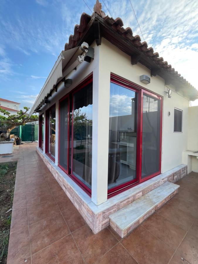 Country Lux Apartment Near Airport Markópoulon Esterno foto